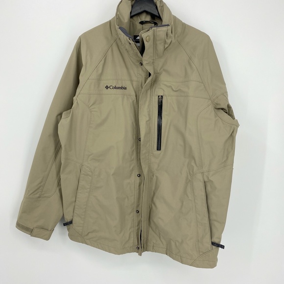 Columbia Other - Columbia jacket waterproof mens sz L lining only